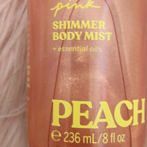 Brand New PINK Victoria's Secret PEACH SHIMMER BODY MIST - Picture 4 of 4